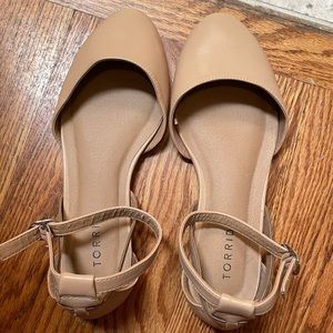 Torrid nude flats